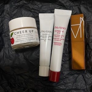 NEW beauty kit for sale / Farmacy/ Shiseido/ Nars